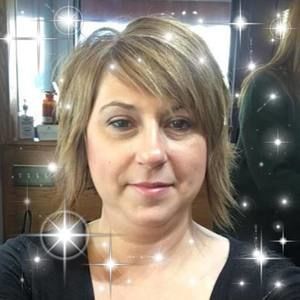 Meet your Posher, Saralyn